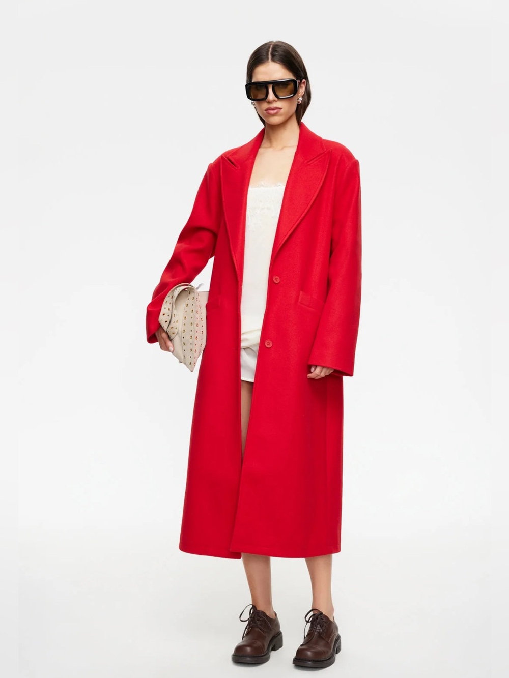 Lioness | Olsen Coat | Crimson color | 1O